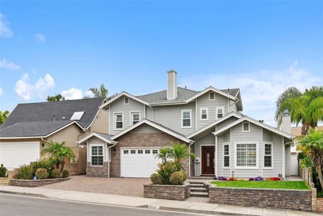 18452 Carnaby, Huntington Beach, CA 92648
