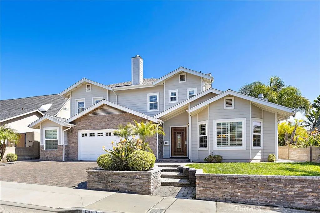 18452 Carnaby, Huntington Beach, CA 92648