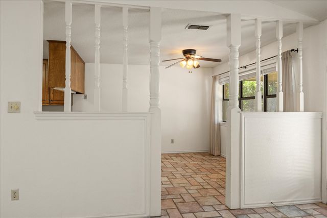 706 Tahiti Drive, Granbury, TX 76048