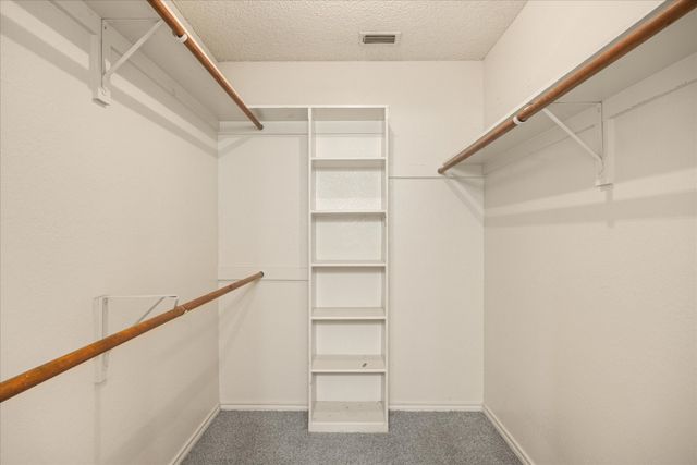 706 Tahiti Drive, Granbury, TX 76048