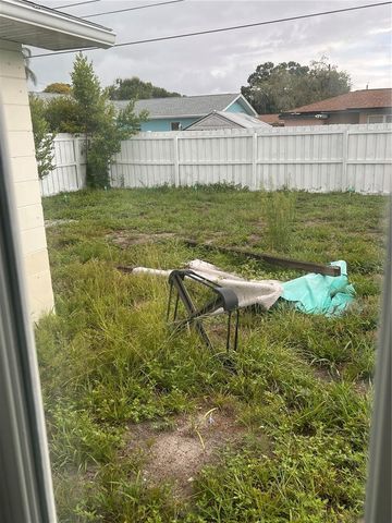 4127 28TH AVENUE N, St Petersburg, FL 33713