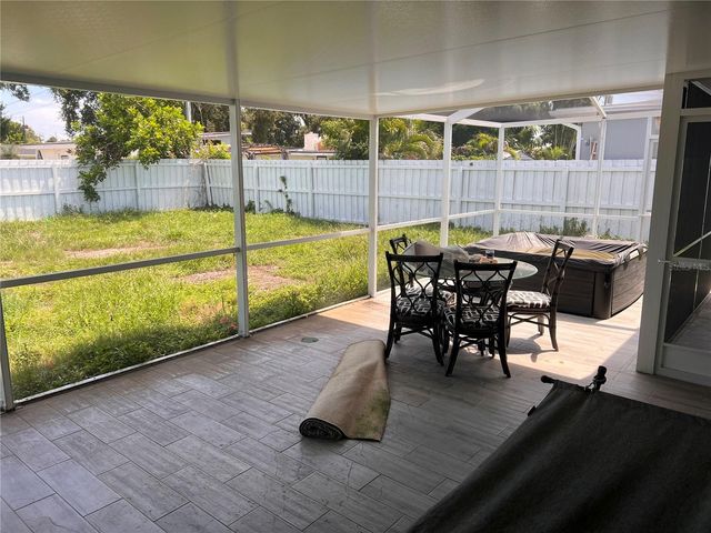 4127 28TH AVENUE N, St Petersburg, FL 33713