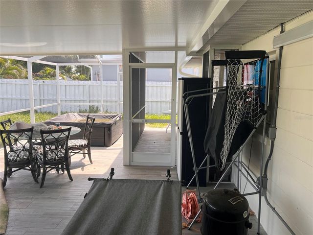 4127 28TH AVENUE N, St Petersburg, FL 33713