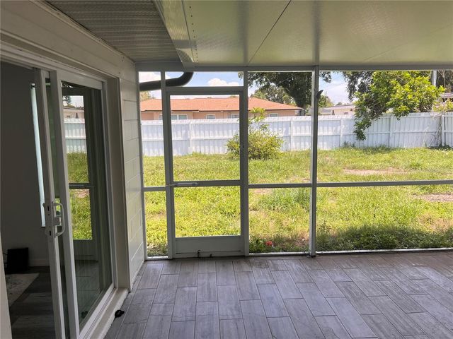 4127 28TH AVENUE N, St Petersburg, FL 33713