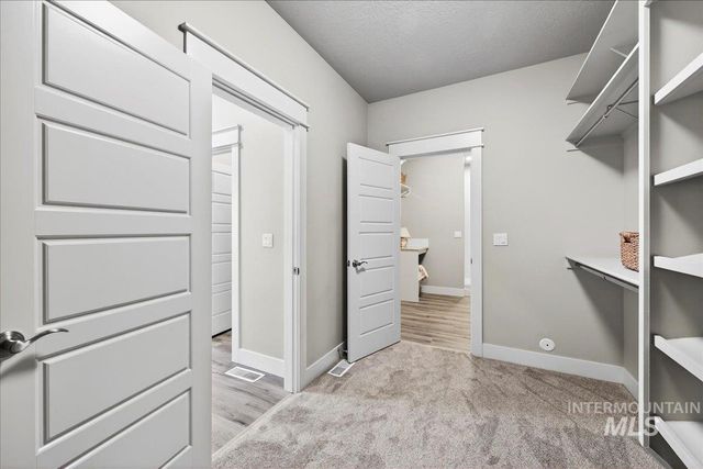 63 S Ravine Way, Nampa, ID 83687