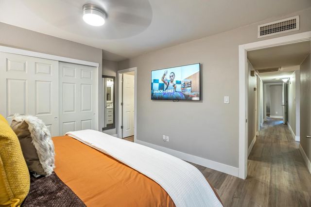 5045 N 81st Street, Scottsdale, AZ 85250