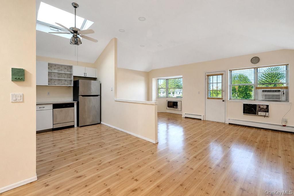 150-07 95th Street 3, Ozone Park, NY 11417 — photo 2