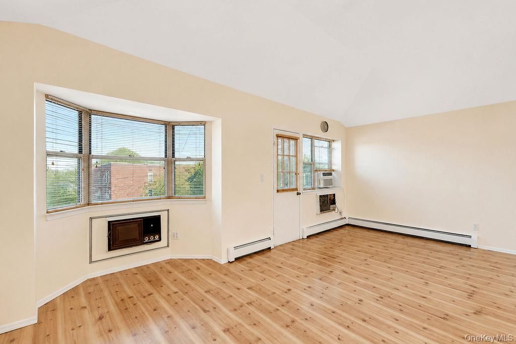 150-07 95th Street 3, Ozone Park, NY 11417 — photo 4