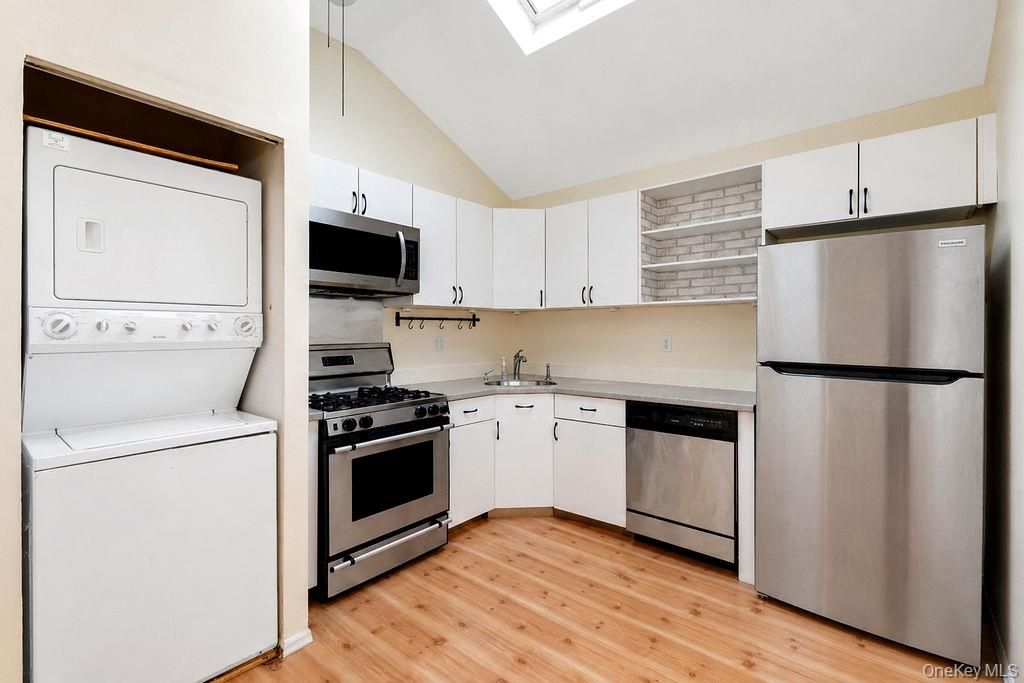 150-07 95th Street 3, Ozone Park, NY 11417 — photo 5