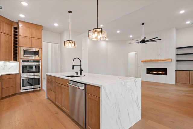 342 Raintree Drive, Hendersonville, TN 37075