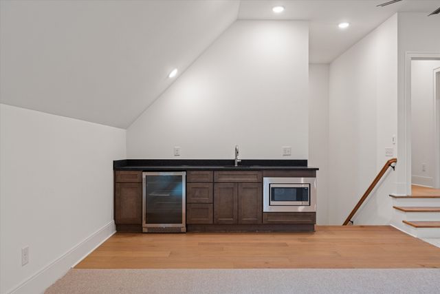 342 Raintree Drive, Hendersonville, TN 37075