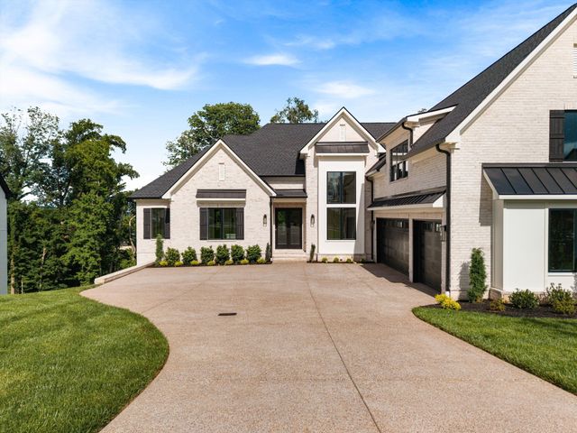 342 Raintree Drive, Hendersonville, TN 37075