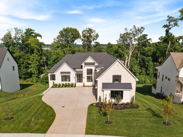 342 Raintree Drive, Hendersonville, TN 37075