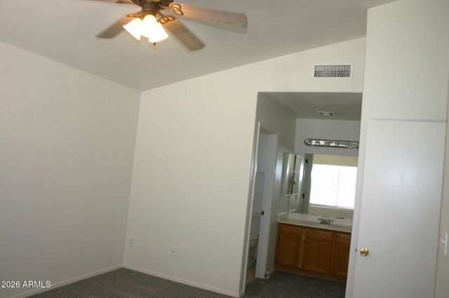 516 E VOGEL Avenue, Phoenix, AZ 85020