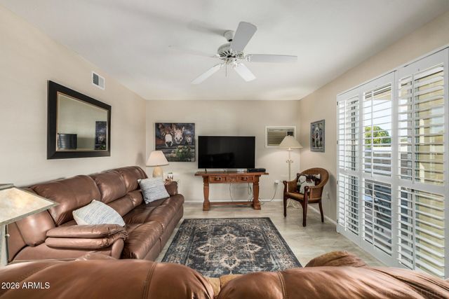 10926 W WELK Drive, Sun City, AZ 85373