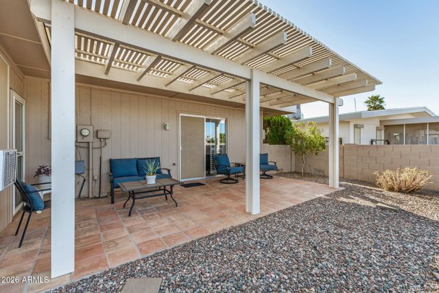 10926 W WELK Drive, Sun City, AZ 85373