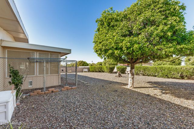 10926 W WELK Drive, Sun City, AZ 85373