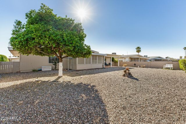 10926 W WELK Drive, Sun City, AZ 85373