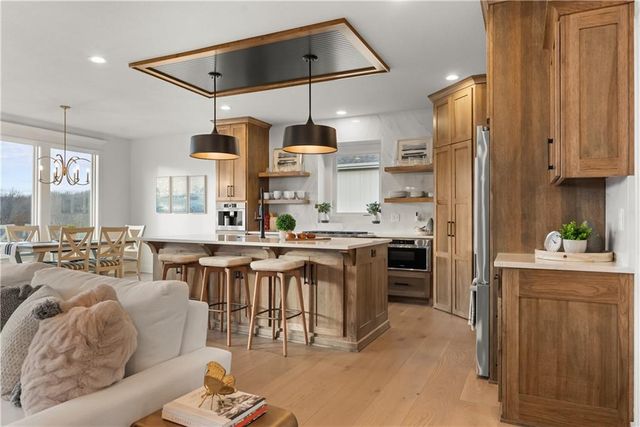 8904 N Clarion Avenue, Kansas City, MO 64153