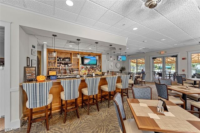 4896 Shearwater LN, Naples, FL 34119