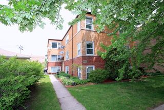 5824 W Higgins Avenue 2N, Chicago, IL 60630