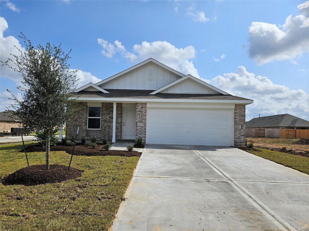 1502 Rose Blush Lane, Crosby, TX 77532