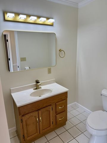 242 Dry Valley Rd, Cookeville, TN 38506