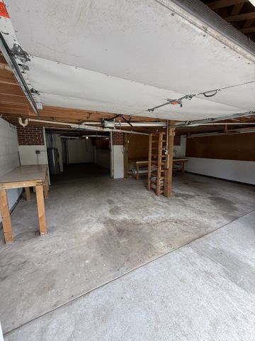 242 Dry Valley Rd, Cookeville, TN 38506
