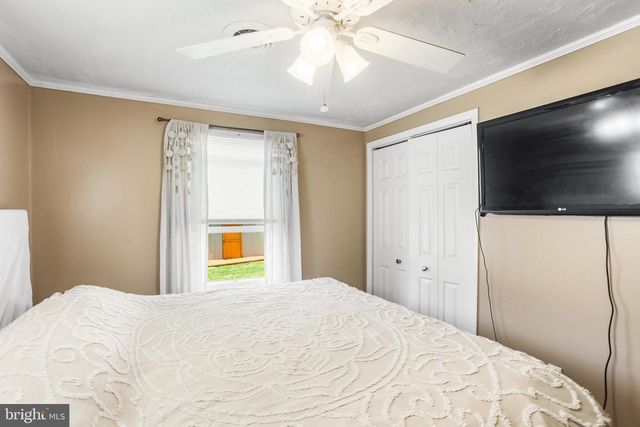 294 S JEFFERSON ST, Hanover, PA 17331