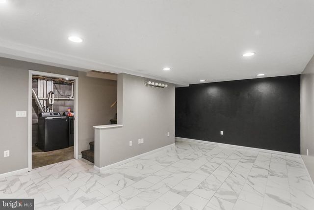 294 S JEFFERSON ST, Hanover, PA 17331