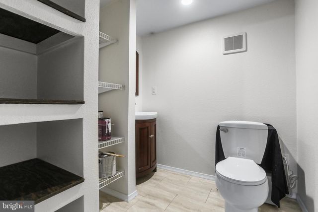 294 S JEFFERSON ST, Hanover, PA 17331