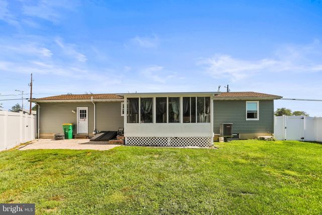 294 S JEFFERSON ST, Hanover, PA 17331