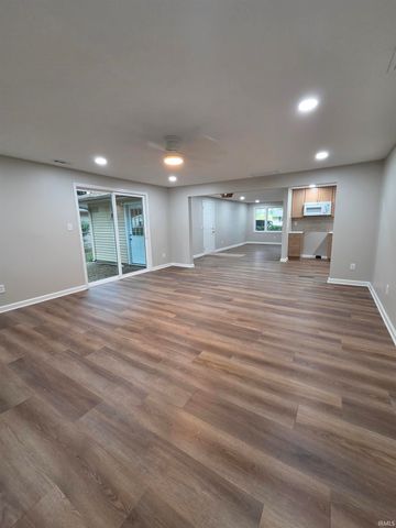 1220 Highland Terrace Drive, New Haven, IN 46774