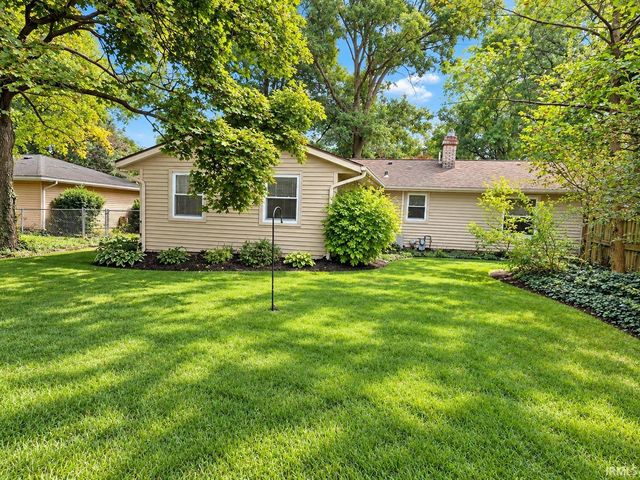 1220 Highland Terrace Drive, New Haven, IN 46774