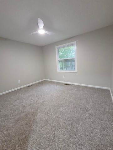 1220 Highland Terrace Drive, New Haven, IN 46774