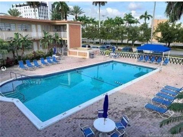 26 Diplomat Parkway 2280, Hallandale Beach, FL 33009