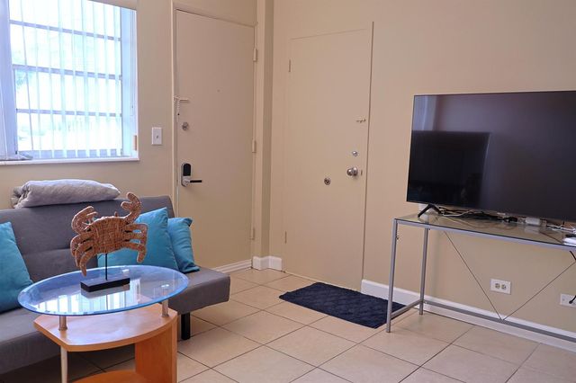 26 Diplomat Parkway 2280, Hallandale Beach, FL 33009