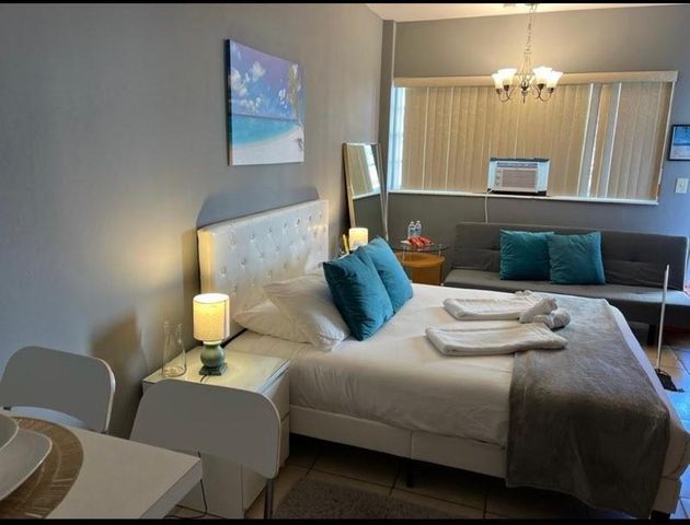 26 Diplomat Parkway 2280, Hallandale Beach, FL 33009