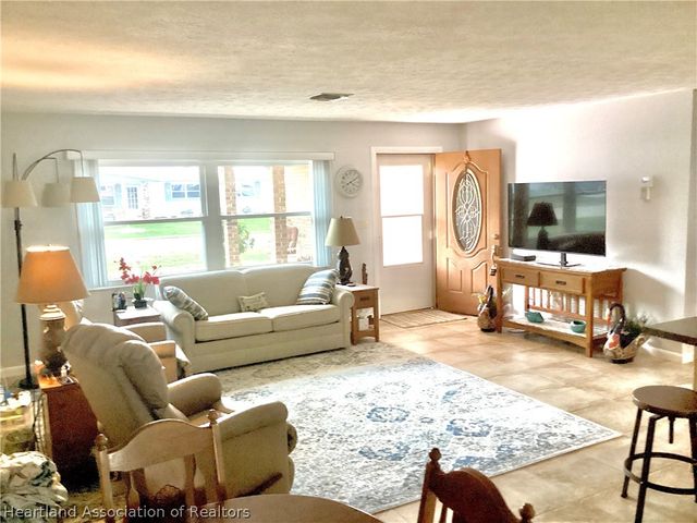 106 Longview Road, Sebring, FL 33870