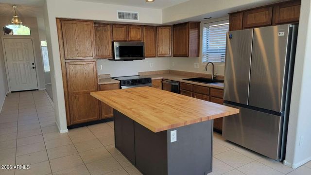 8021 S 47TH Lane, Laveen, AZ 85339