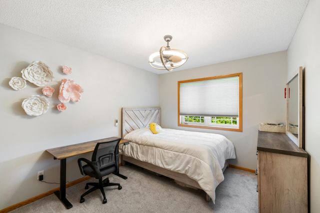 19855 Burlington Path, Farmington, MN 55024