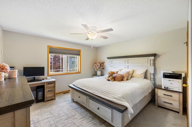 19855 Burlington Path, Farmington, MN 55024