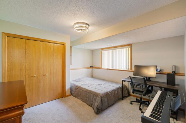 19855 Burlington Path, Farmington, MN 55024