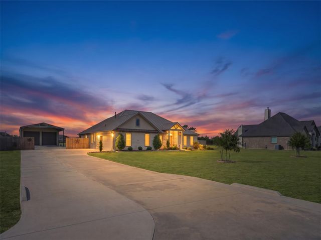 4542 Pineloch Bayou Drive, Baytown, TX 77523