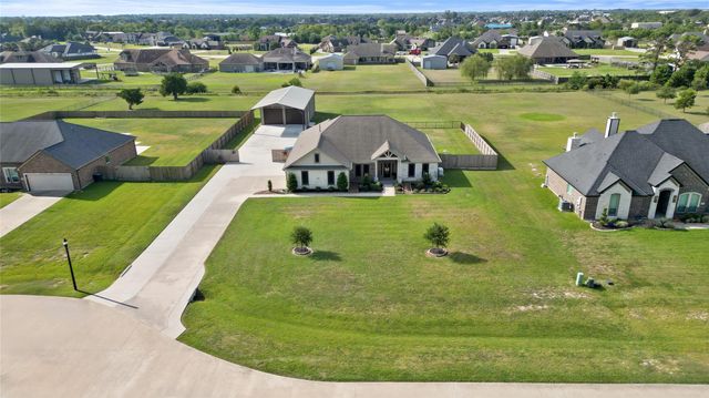 4542 Pineloch Bayou Drive, Baytown, TX 77523