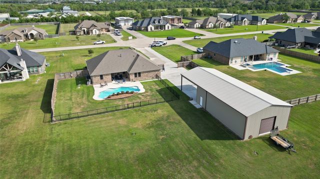 4542 Pineloch Bayou Drive, Baytown, TX 77523