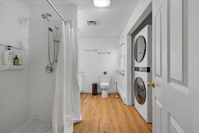 1820 Santuit Newtown Road, Cotuit, MA 02635