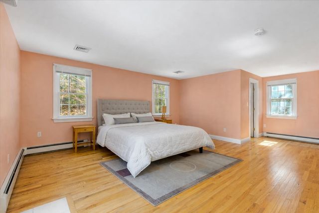 1820 Santuit Newtown Road, Cotuit, MA 02635