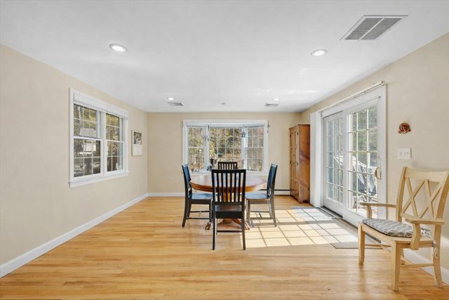 1820 Santuit Newtown Road, Cotuit, MA 02635
