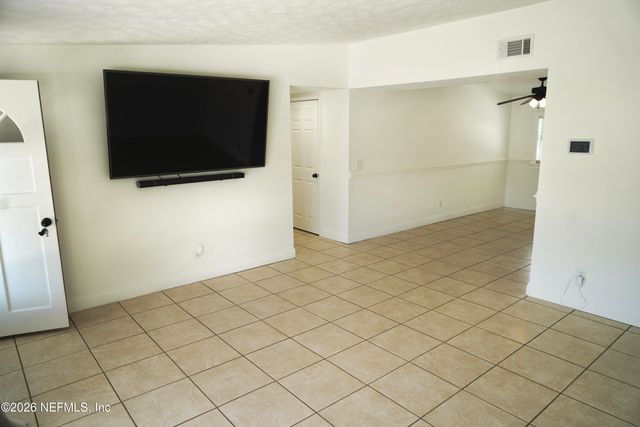 106 RIVER Drive, East Palatka, FL 32131